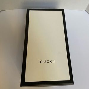 Gucci box